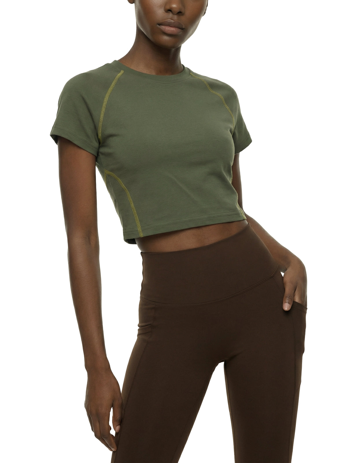 Mom Women's Contrast Stitch Raglan Crop T-Shirt