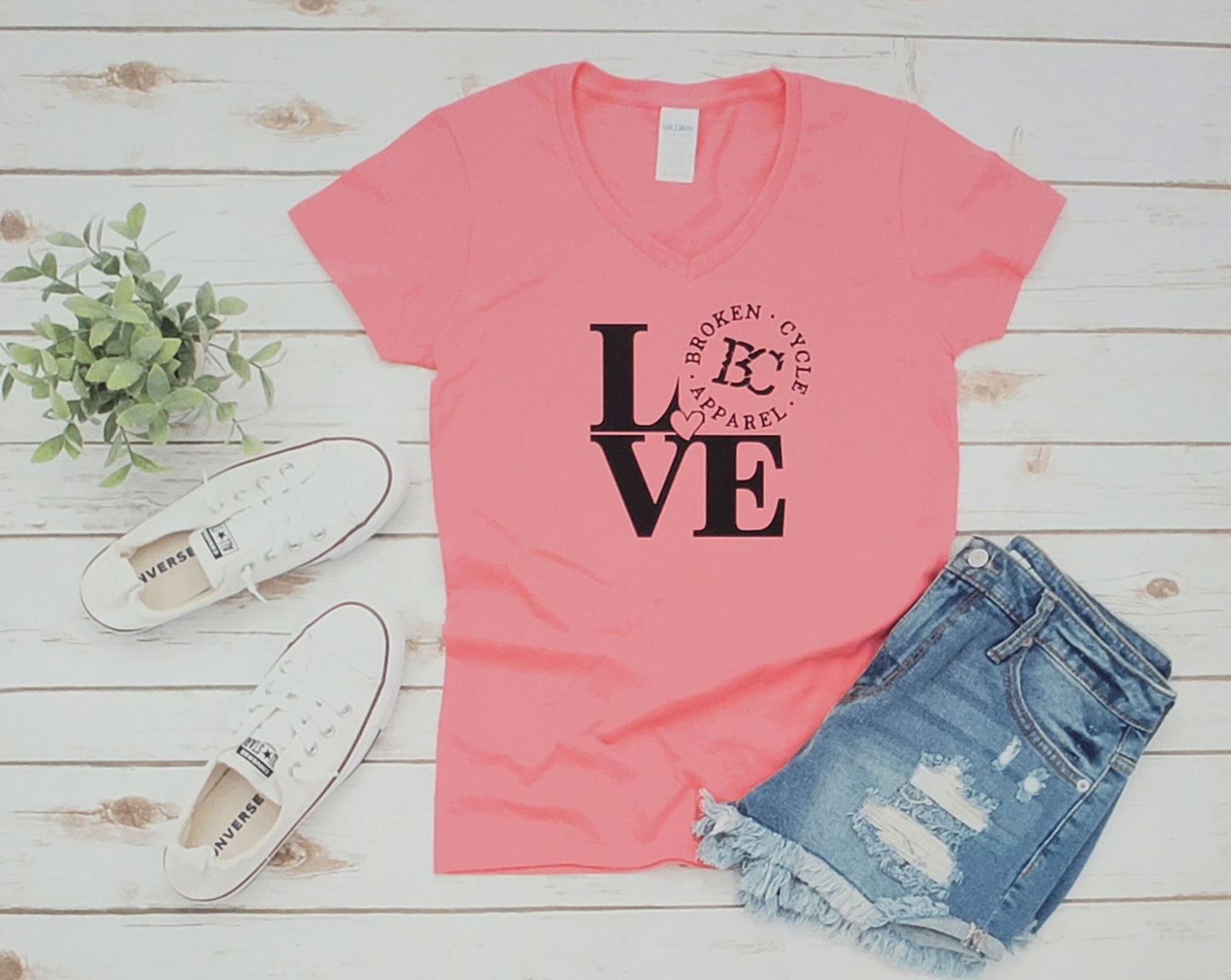 Womens Love Tees